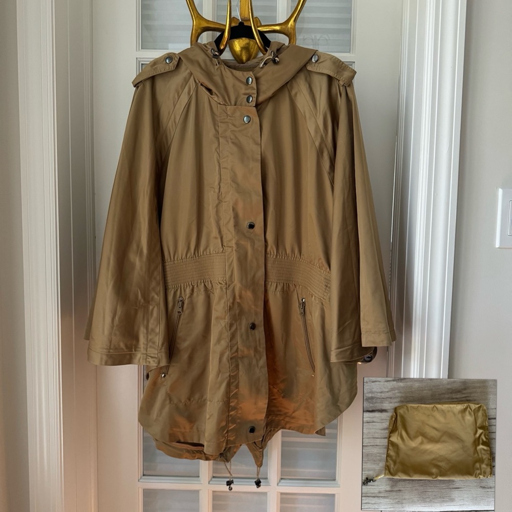 Barneys New York Tan Utility Rain Cape with matching travel pouch.